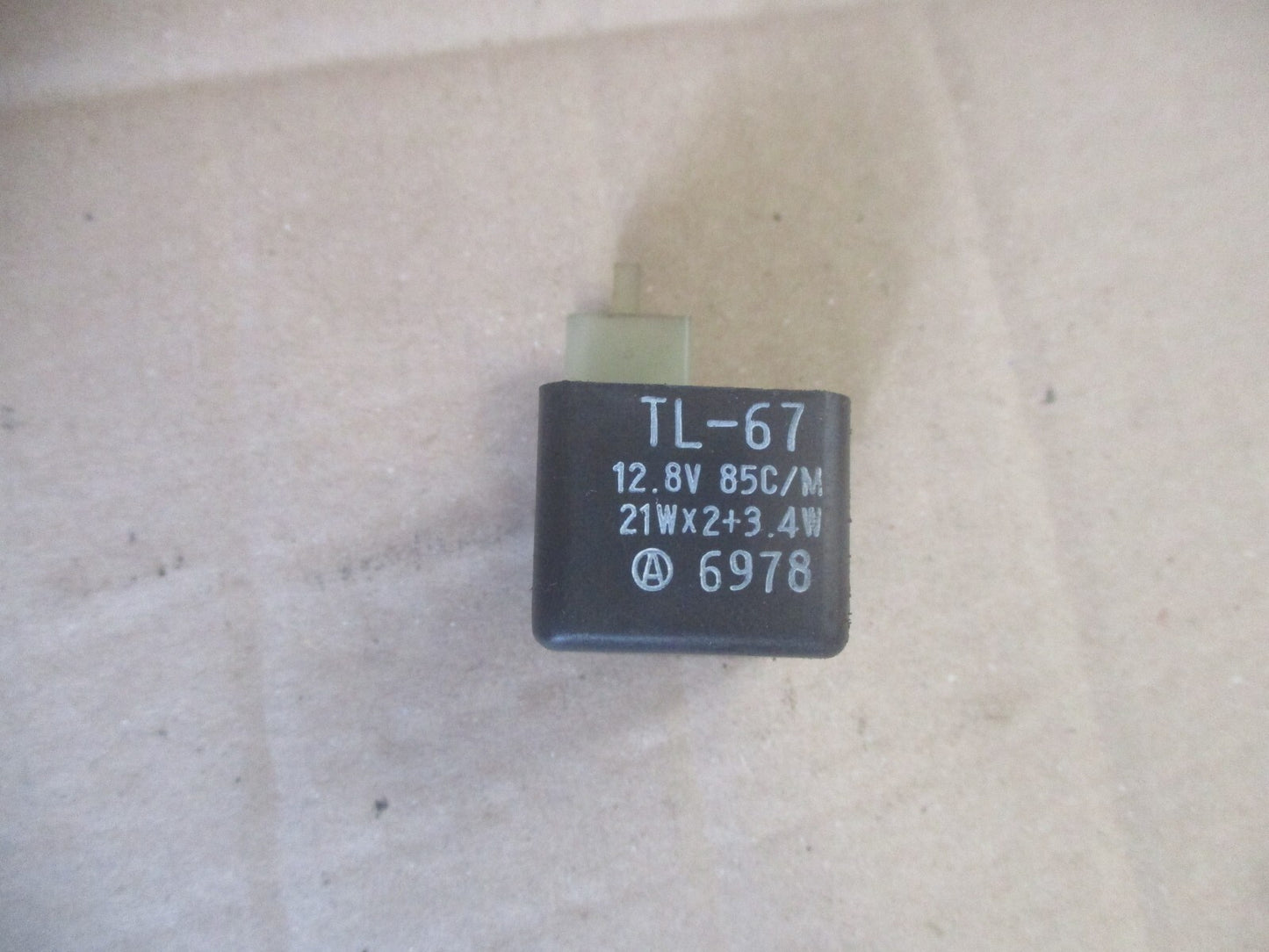 Centrale clignotants TL-67 pour Suzuki 650 DR RS SE - SP42A - SP43A - SP44A