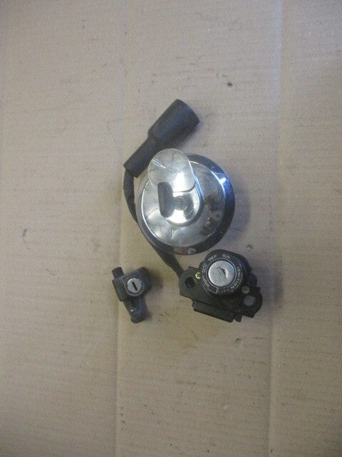 Nieman + bouchon essence + serrure de casque pour Honda 125 XR - JD19A - JD1911