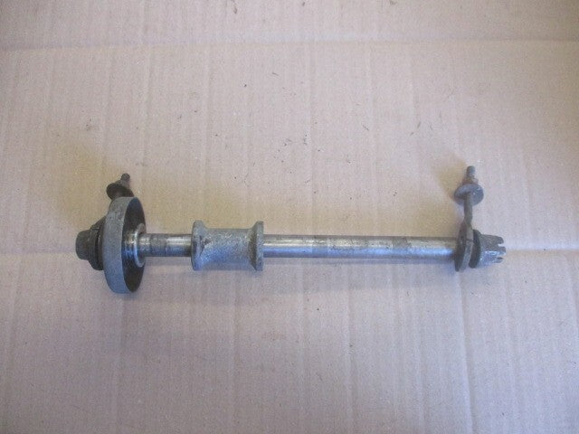 Axe de roue arrière pour Honda 125 XLS - XR