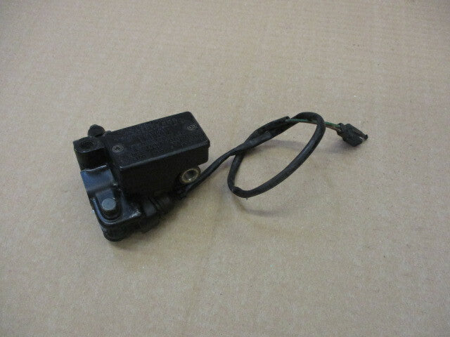 Maître cylindre de frein avant pour Yamaha 600 XTE - 4PT - DJ02