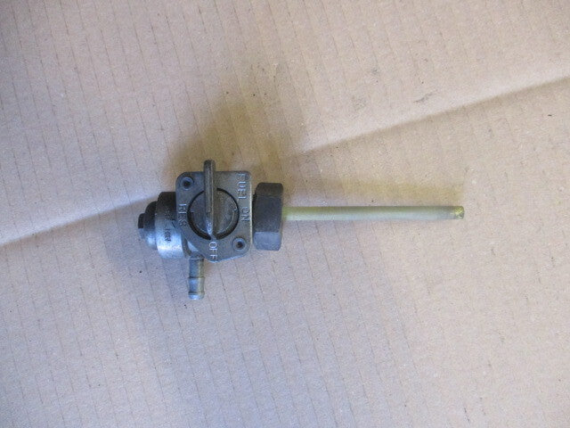 Robinet d'essence pour Honda 125 CLR - City Fly - JD18A
