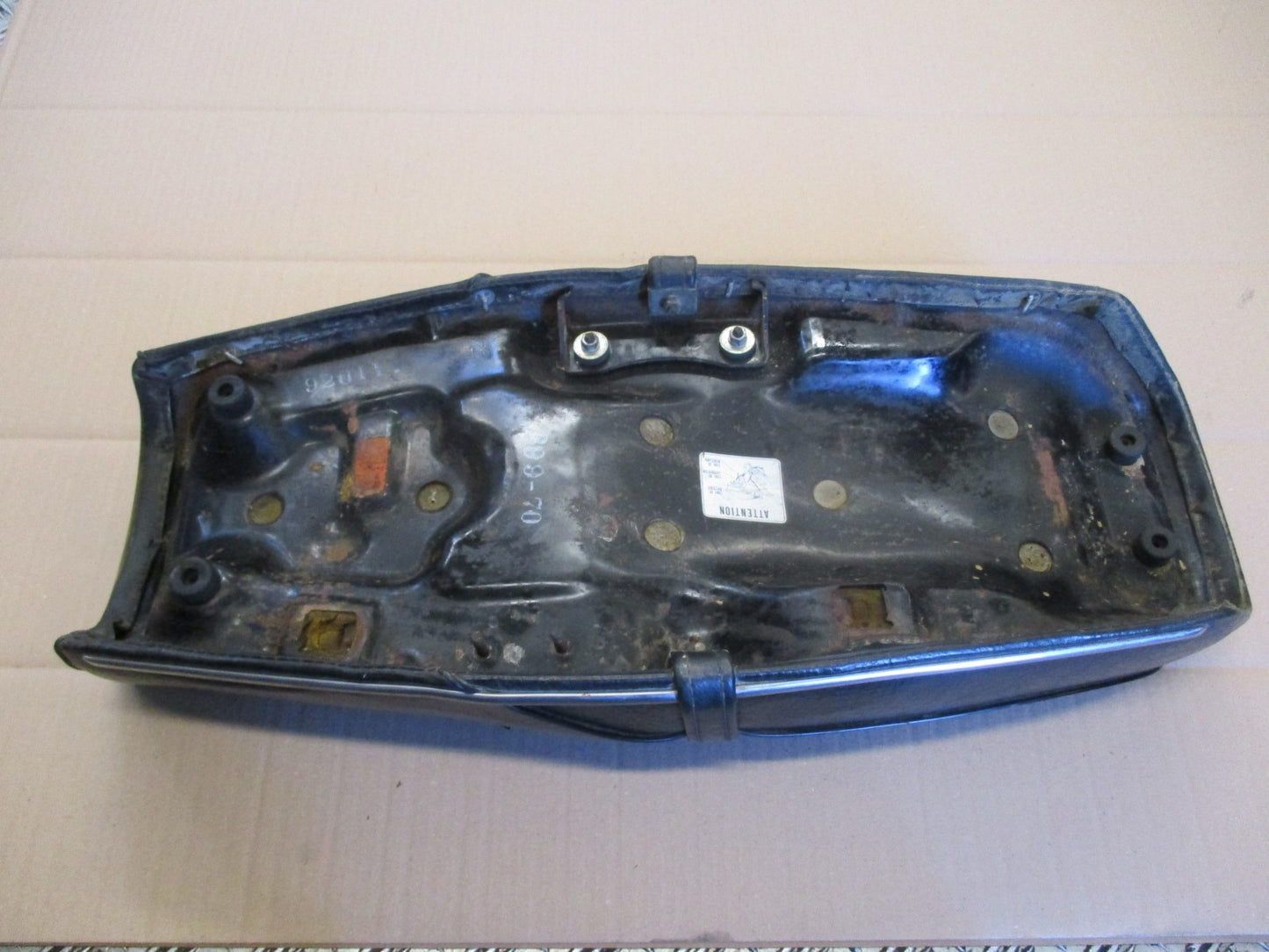 Selle pour Honda 125 CBT - CB125T - 125 Twin