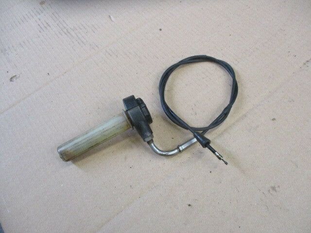 Poignée d'accélérateur + cable pour Suzuki 125 DR - SF41A