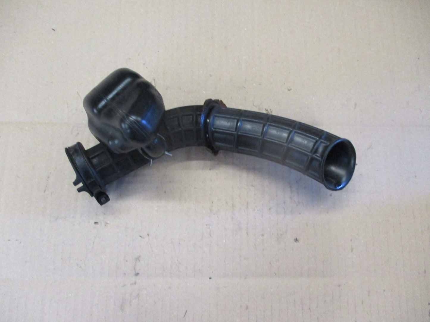Manchon de filtre à air pour Honda 125 CBF - JC74