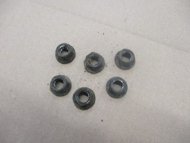 Ecrous de fixation couronne arrière pour Yamaha 850 TDM - 4TX