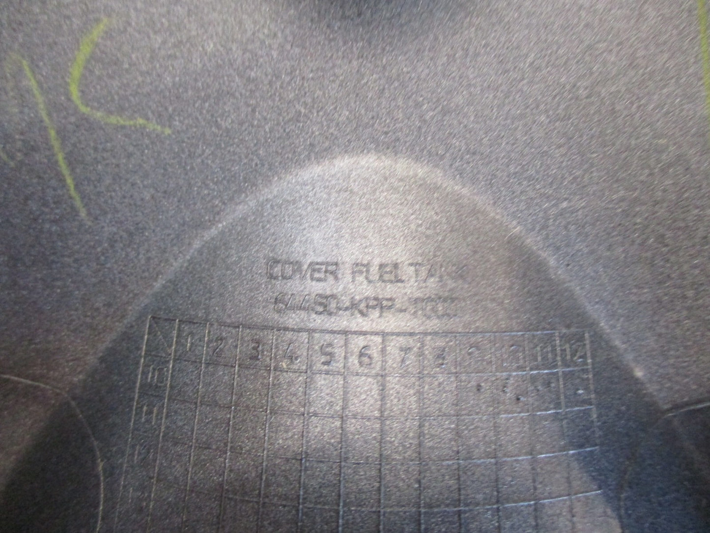 Cache avant de réservoir pour Honda 125 CBR - JC50 - 2011 / 2018