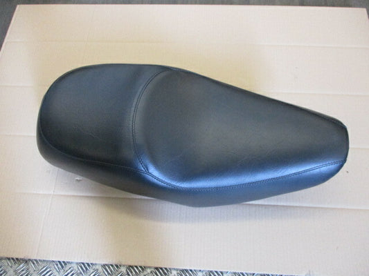 Selle refaite à neuf pour Yamaha 125 SR - 10F