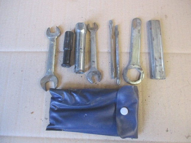 Pochette outils + outils pour Honda 125 XR - JD19A - JD1911