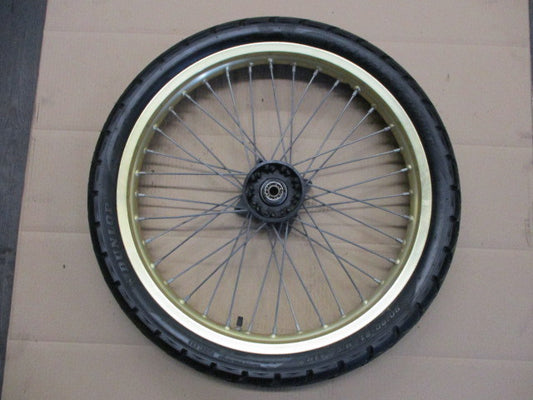 Roue avant - pneu Trailmax très peu roulé - Suzuki 600 DR - SN41A - Couleur "or"