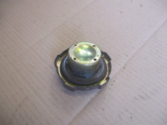 Bouchon essence Honda 600 XLL - XLM - XLLM - PD04 - Modèle Phare rectangulaire