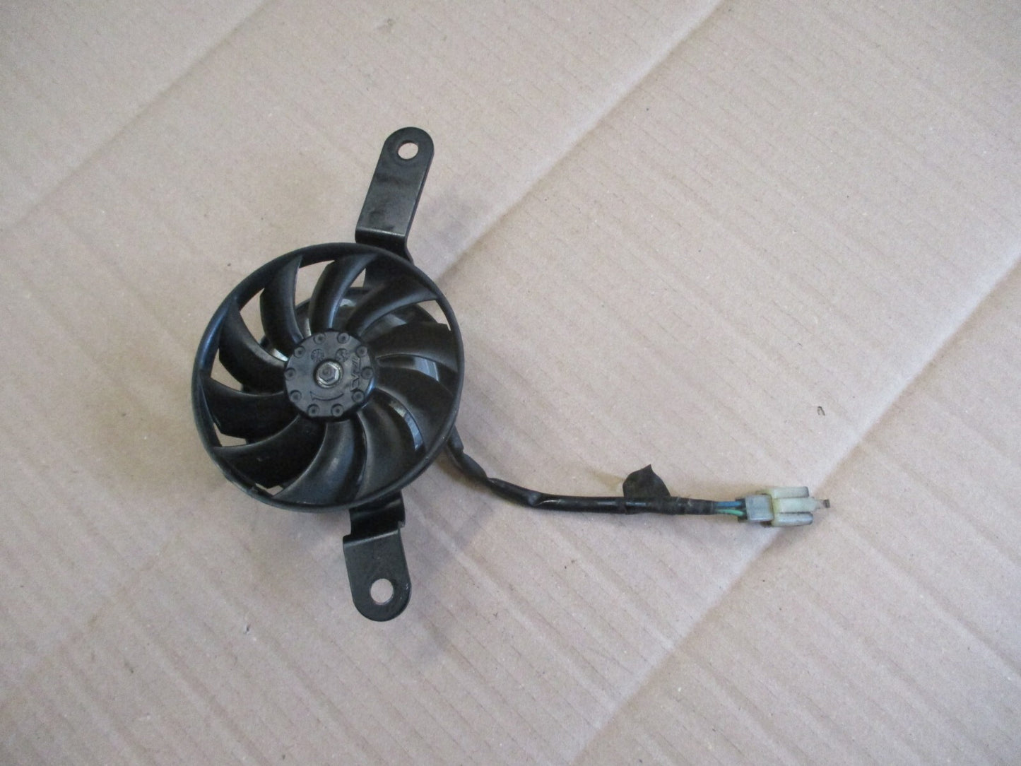 Ventilateur de radiateur d'eau pour Honda 125 CBR - JC50 - 2011 / 2018