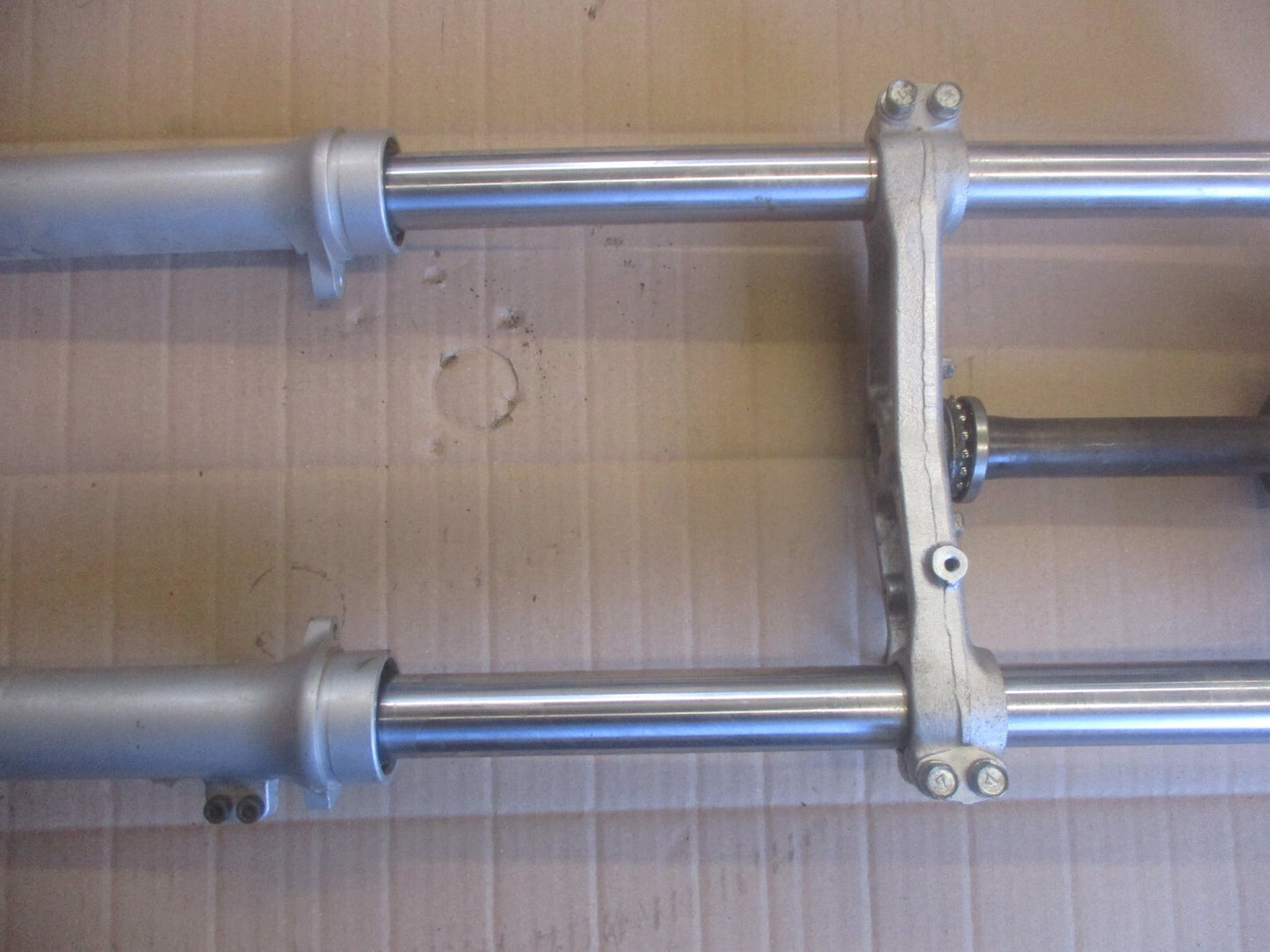 Fourche pour Yamaha 125 TW - DE01 - DE054