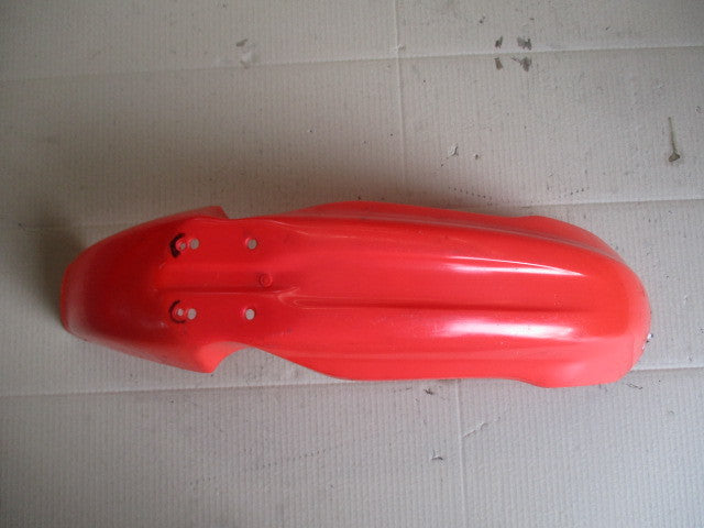 Garde boue avant UFO pour Suzuki 600 DR - 650 DR - SN41A - SP41A