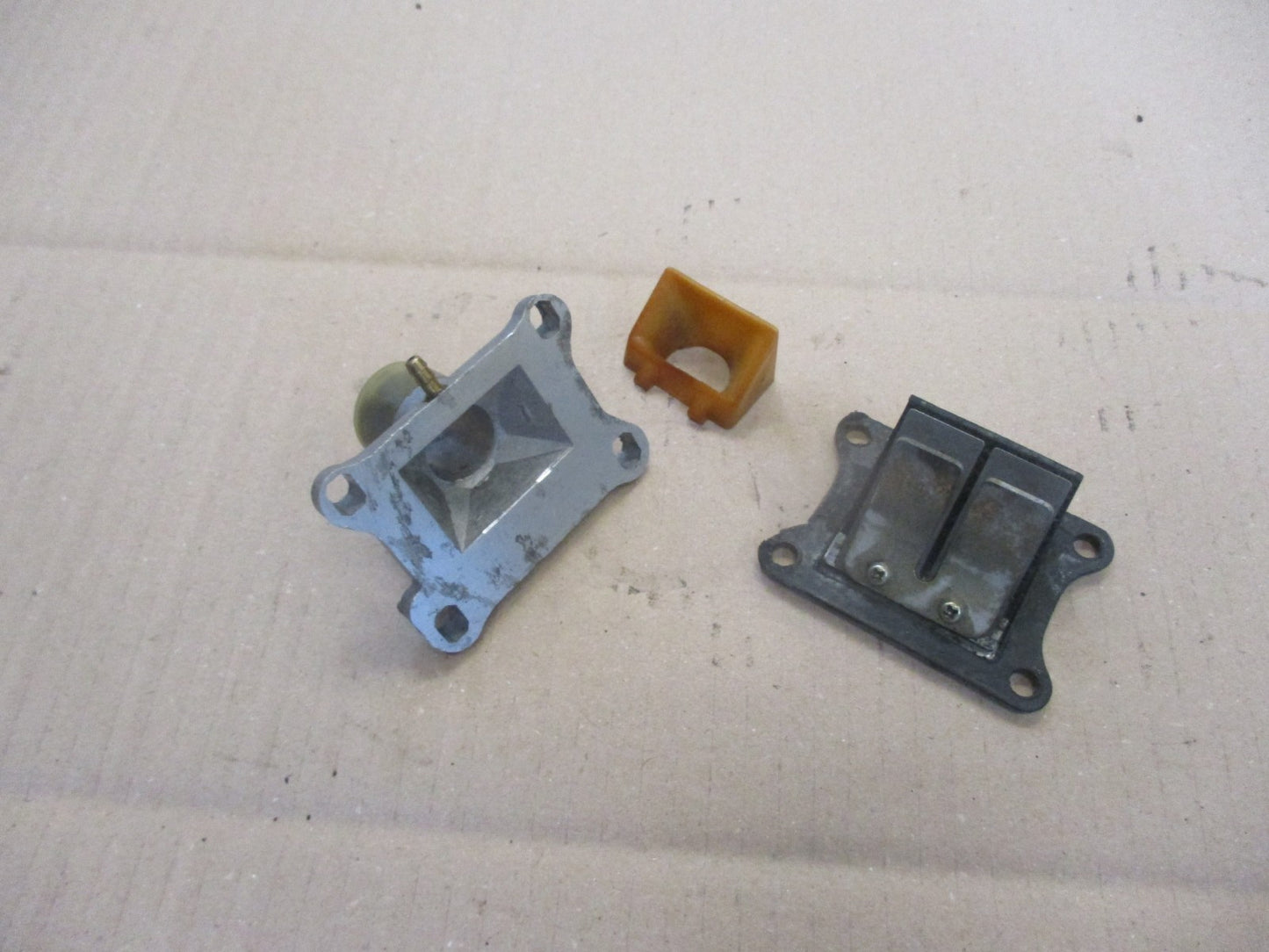 Pipe d'admission + Clapets pour Honda 50 MTX - GF9A