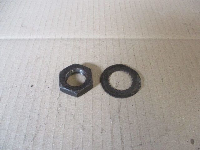 Ecrou + rondelle frein de pignon de sortie de boite pour Aprilia 125 Tuareg