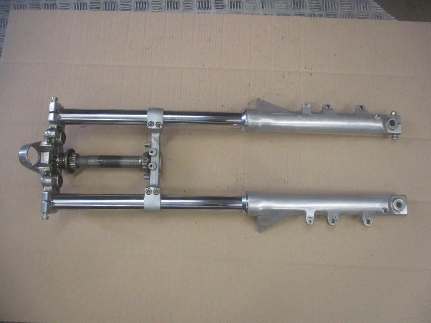 Fourche pour Yamaha 750 FZX - 2JE - 4AM
