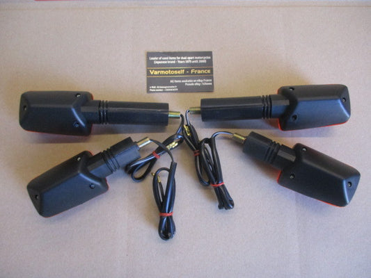 Clignotants NEUFS pour Suzuki 750 1100 GSXR 1988 à 1995