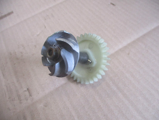 Rouet de pompe à eau + pignon d'entrainement pour Kawasaki 125 KMX - MX125B