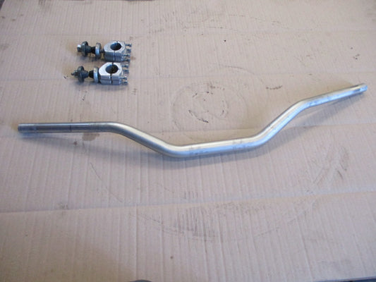 Pontets + Guidon gros diamètre pour Suzuki 600 650 750 800 DR DRS RS SE Freewind