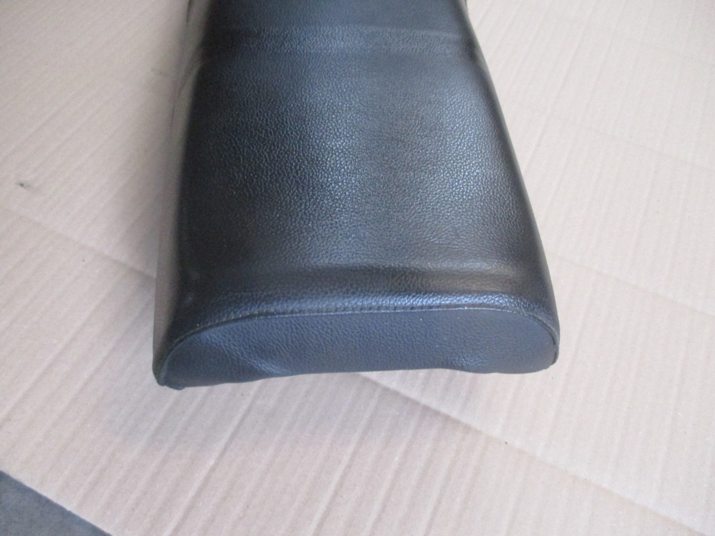 Selle pour Yamaha 125 TW - DE01 - DE054