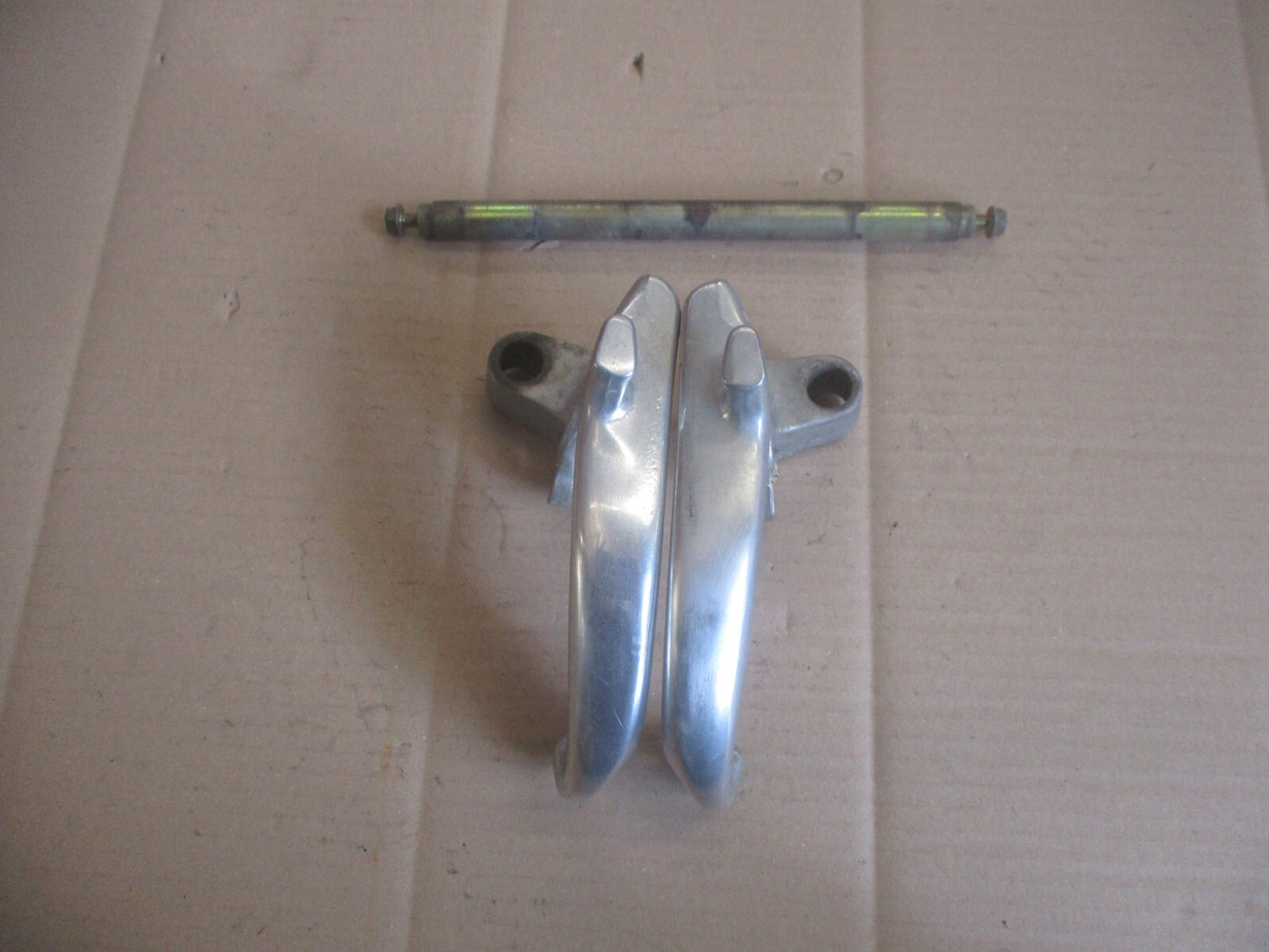 Poignées passager + barre de liaison Honda 750 VFR - RC36 - Type 1 - 1990 /1993