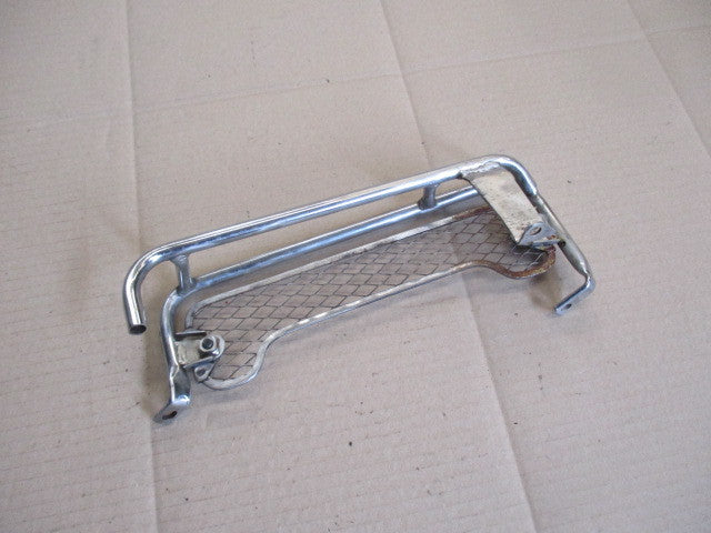 Grille de radiateur d'huile pour Suzuki 600 DR - SN41A
