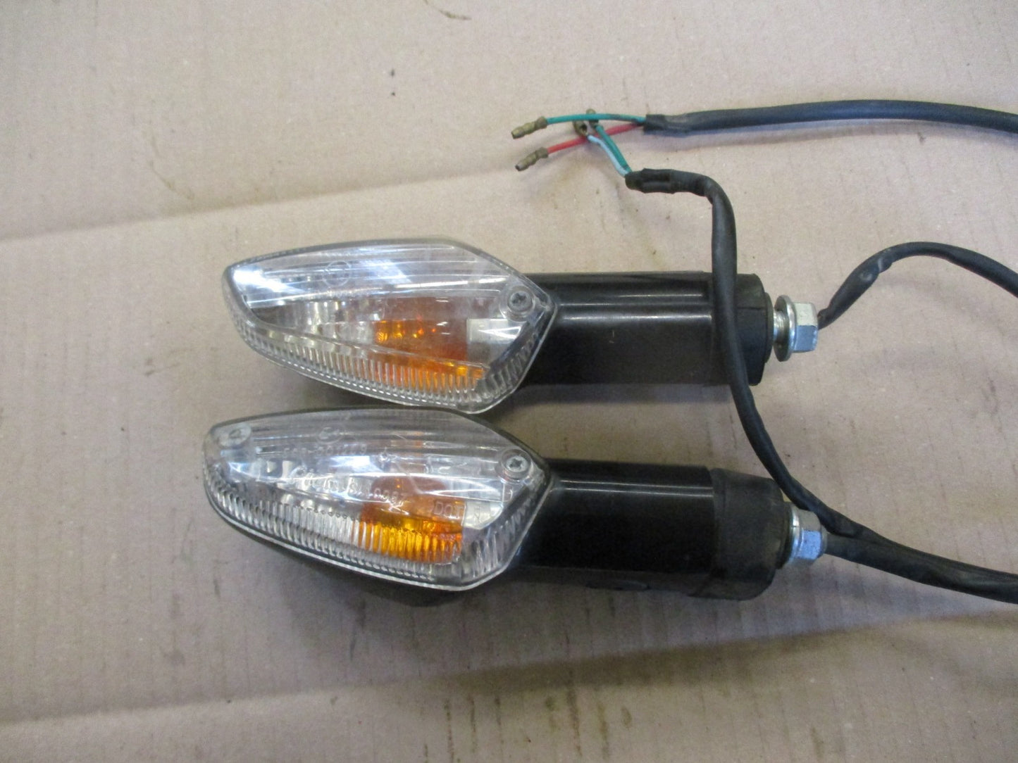 Clignotants avants pour Honda 125 CBF - JC40A
