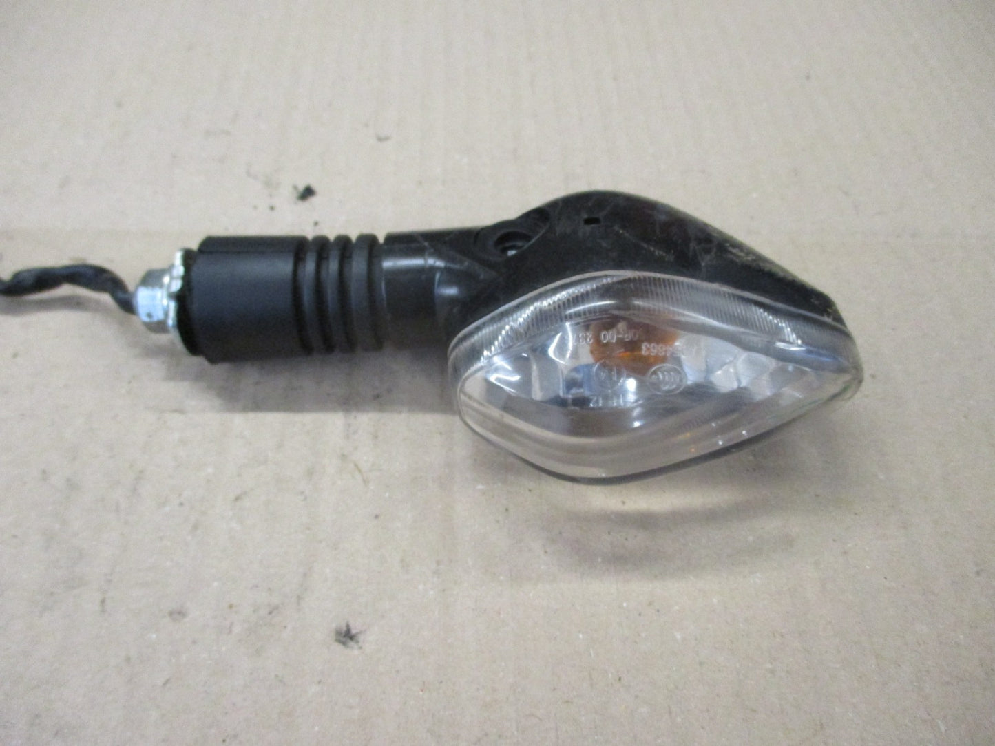 Clignotant pour Honda 125 CBF - JC74