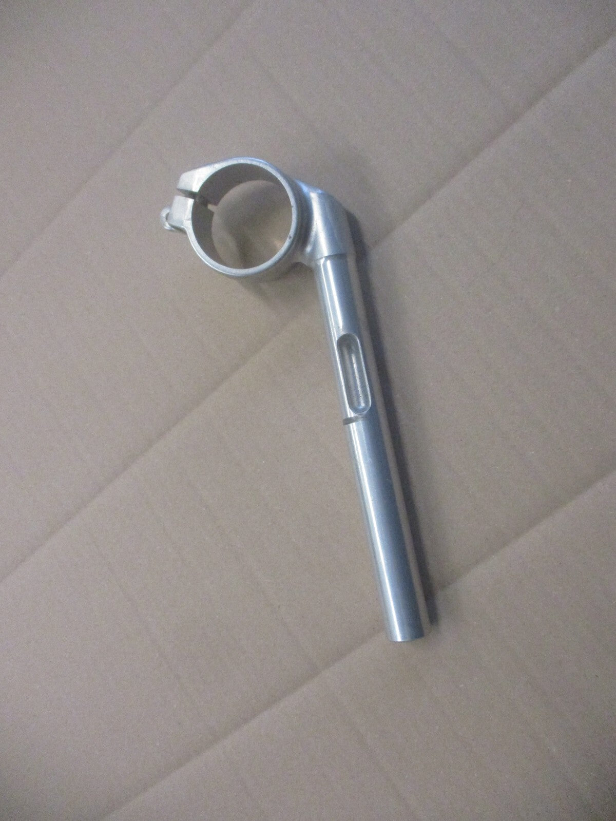 Bracelet demi-guidon gauche pour Yamaha 125 TZR - 4GM - Belgarda