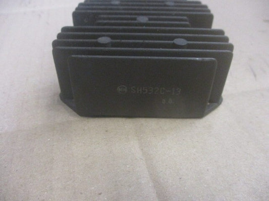 Régulateur pour Honda 650 NX Dominator - RD08A