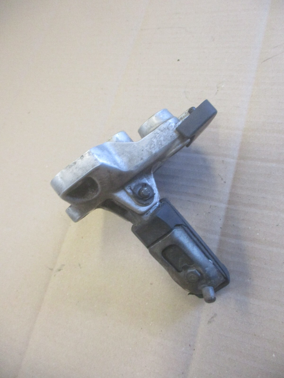 Cale pied avant droit pour Honda 700 XLV Transalp - RD13A