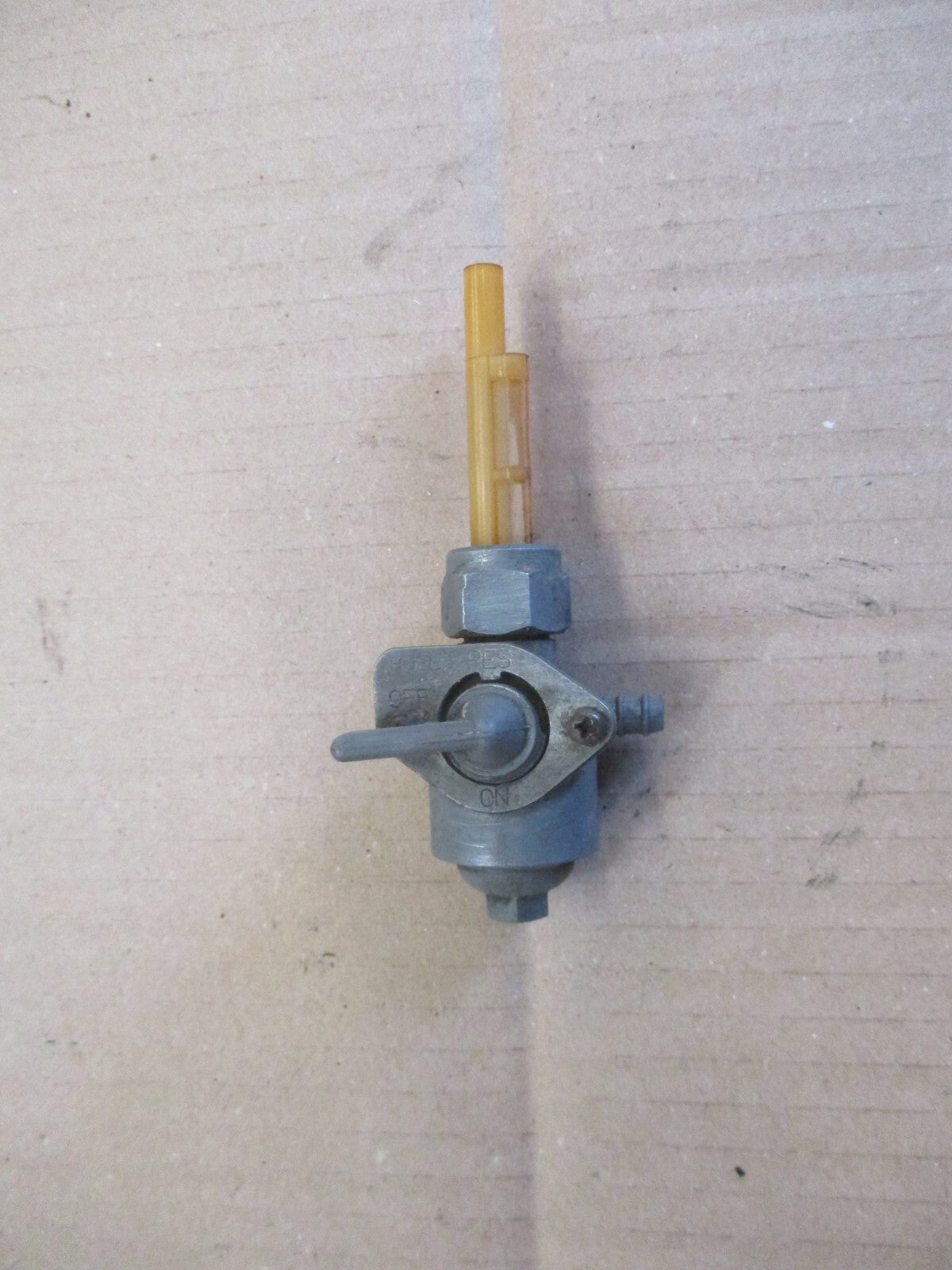 Robinet d'essence pour Yamaha 125 DTMX - 2A8