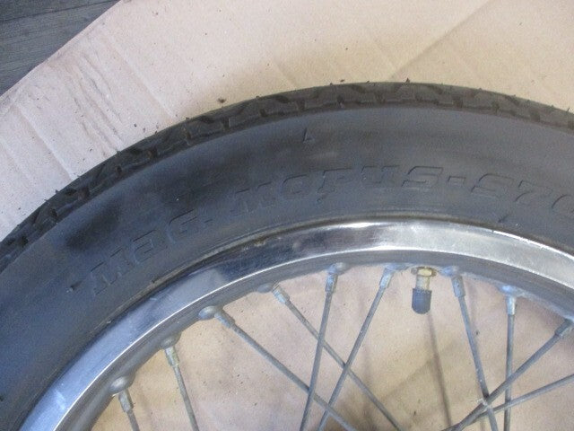 Roue arrière avec pneu très peu roulé pour Suzuki 125 GN - NF41A