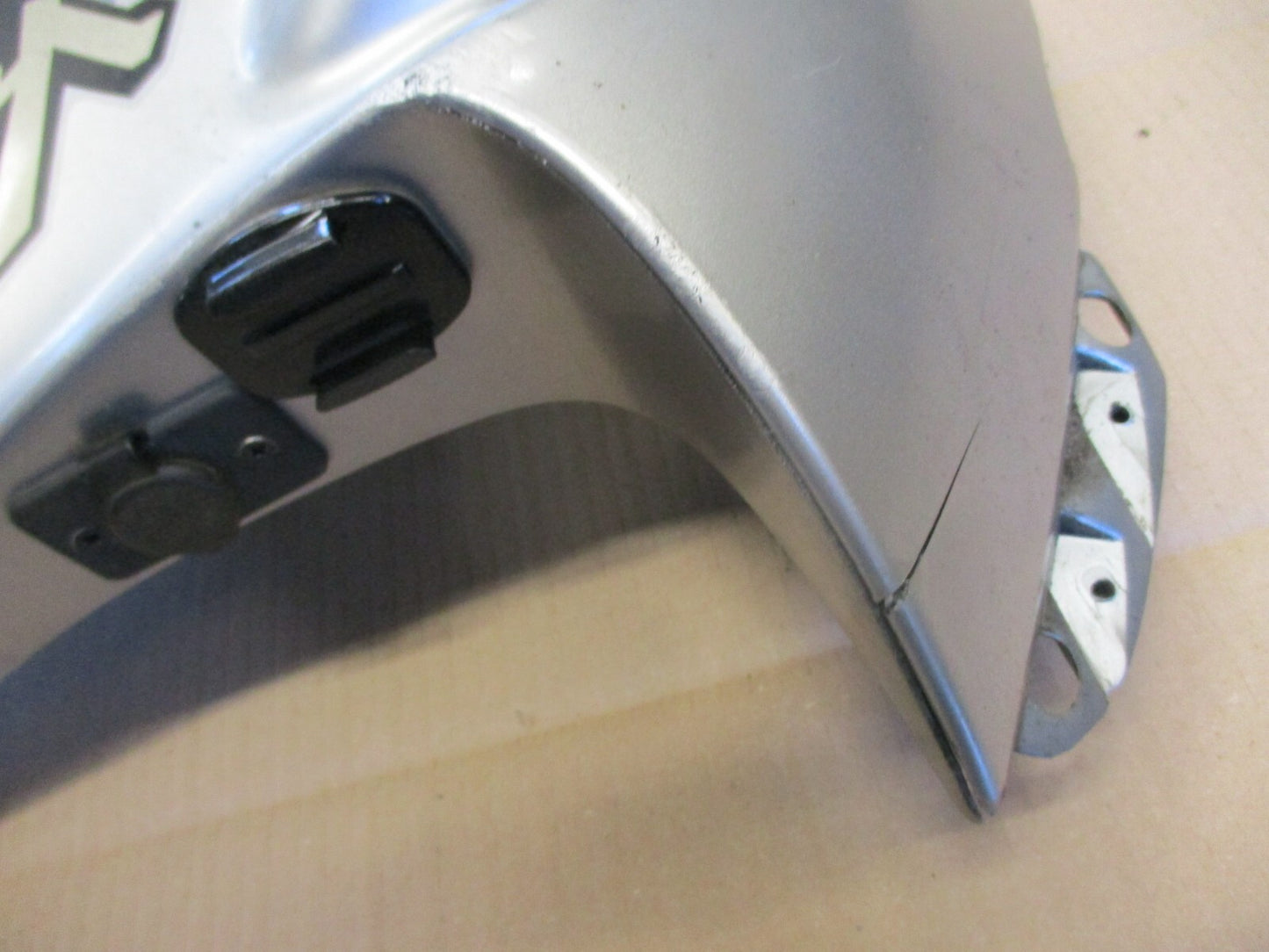 Flanc de carénage gauche pour Honda 125 XLV Varadéro - JC32