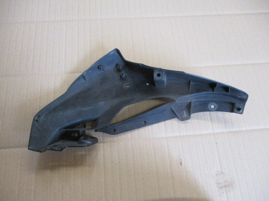 Coté droit de tête de fourche pour Honda 125 CBR - JC50 - 2011 / 2018