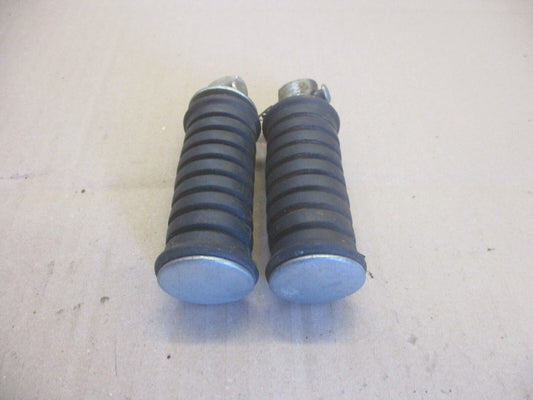 Cales pieds arrière pour Yamaha 125 XT - 3YU