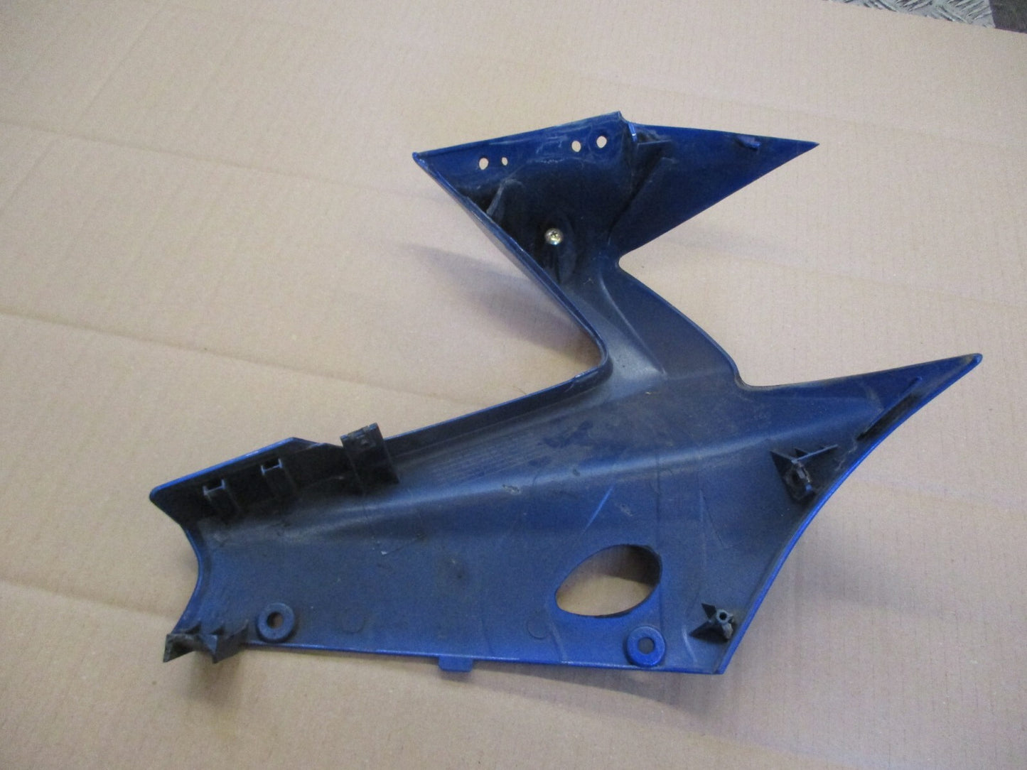 Demie tête de fourche gauche pour Honda 125 CBR - JC34
