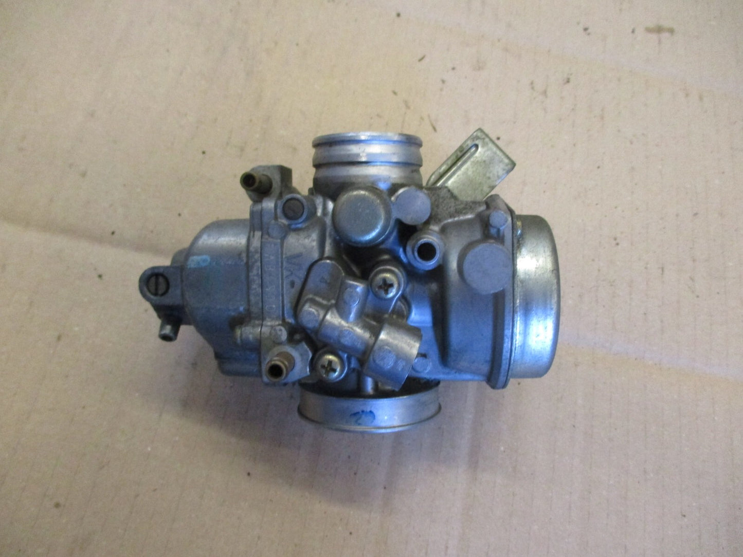 Carburateur pour Honda 125 CBR - JC34