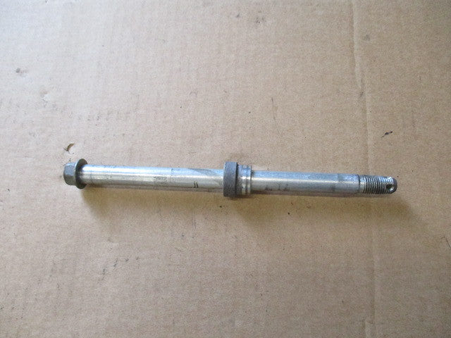 Axe de roue avant + entretoise de Yamaha 125 TDR modèle 4FU / 5AE