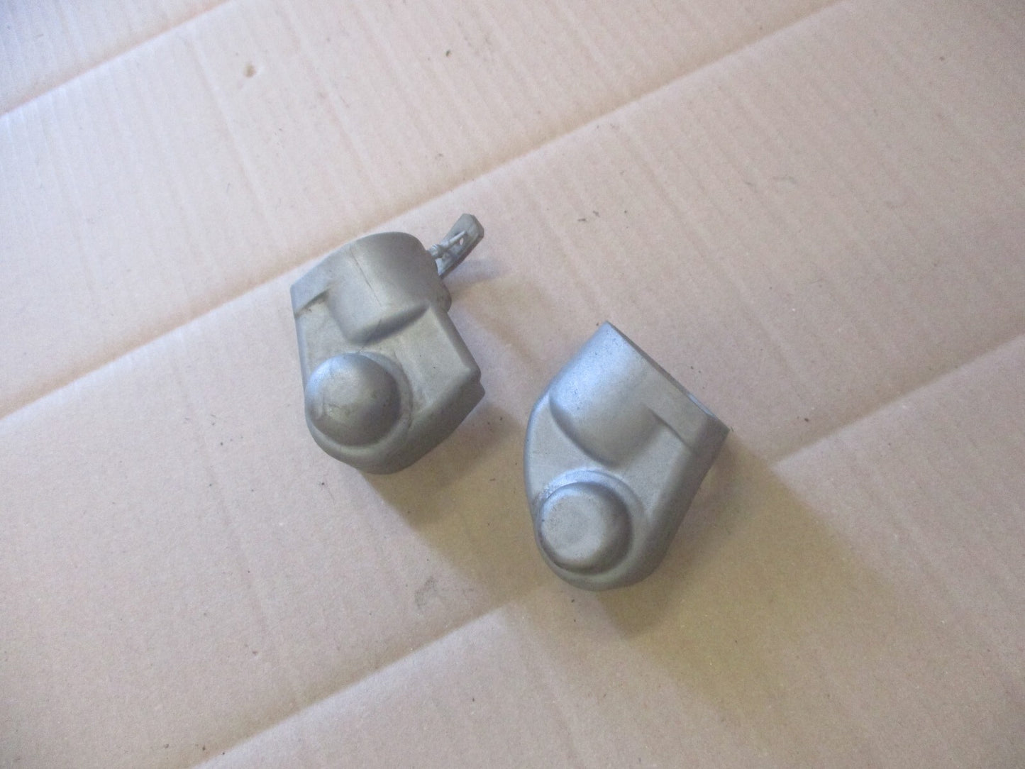 Caoutchoucs inférieurs de fourche pour Yamaha 125 TW - DE01 - DE064