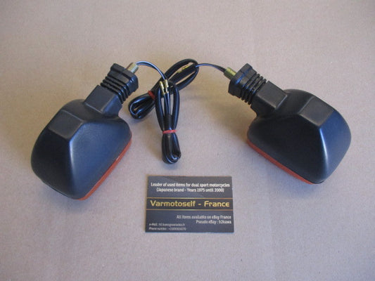 Clignotants NEUFS - tige courte - pour Suzuki 125 DR