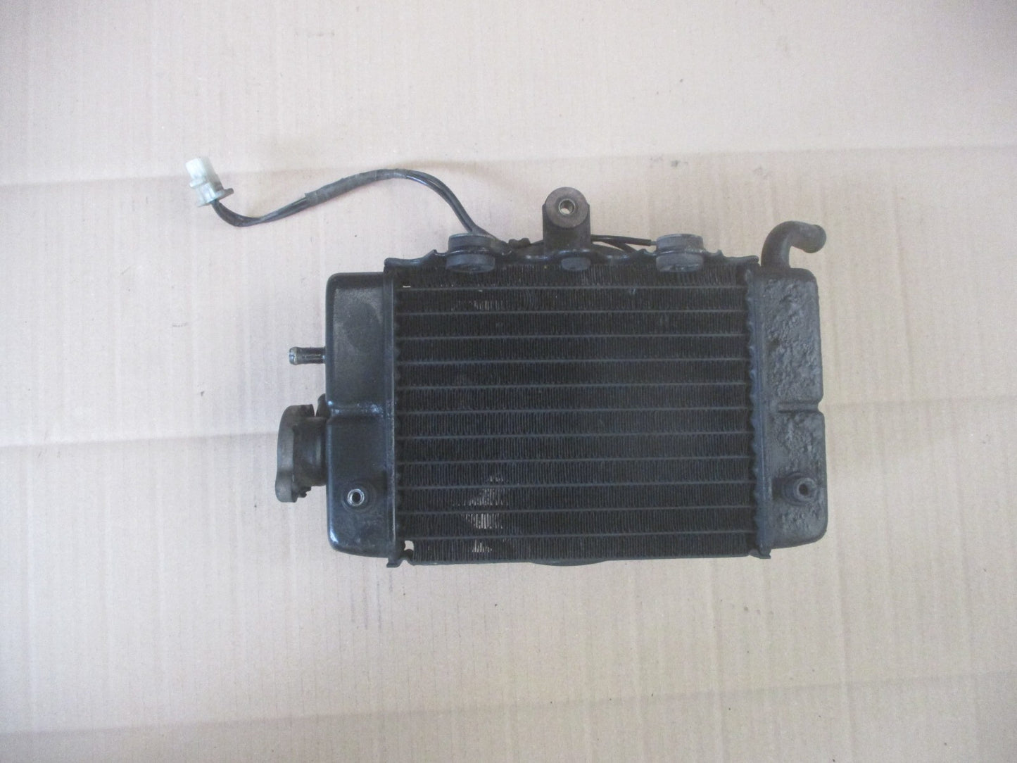Radiateur d'eau coté droit + ventillateur pour Honda 600 Transalp - PD06 - PD10