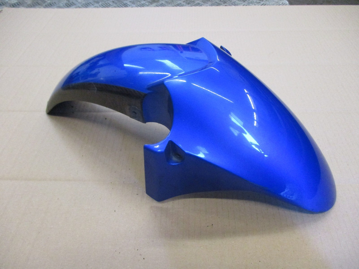 Garde boue avant pour Honda 125 CBR - JC34