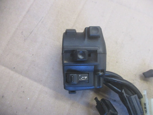 Commodo gauche pour Honda 125 CBR - JC34