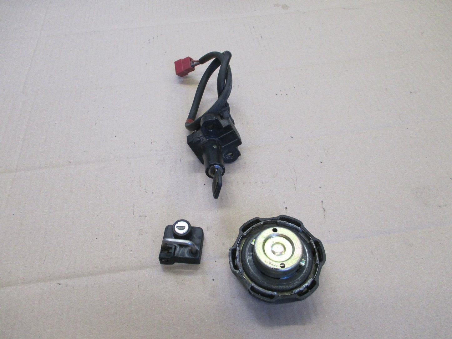 Nieman + Bouchon + Serrure de casque pour Honda 600 Transalp - PD06 - PD10