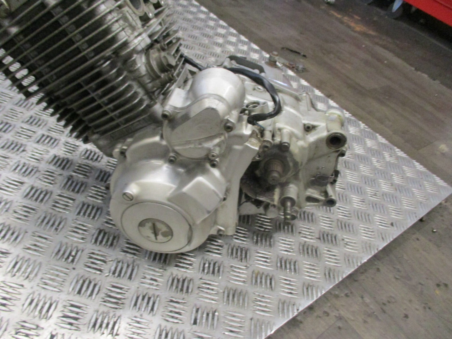 Moteur Yamaha 600 XTE - 3TB 4PT DJ02 - commande d'embrayage sur carter embrayage