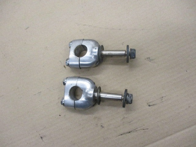 Pontets de guidon pour Honda 650 NX Dominator - RD02