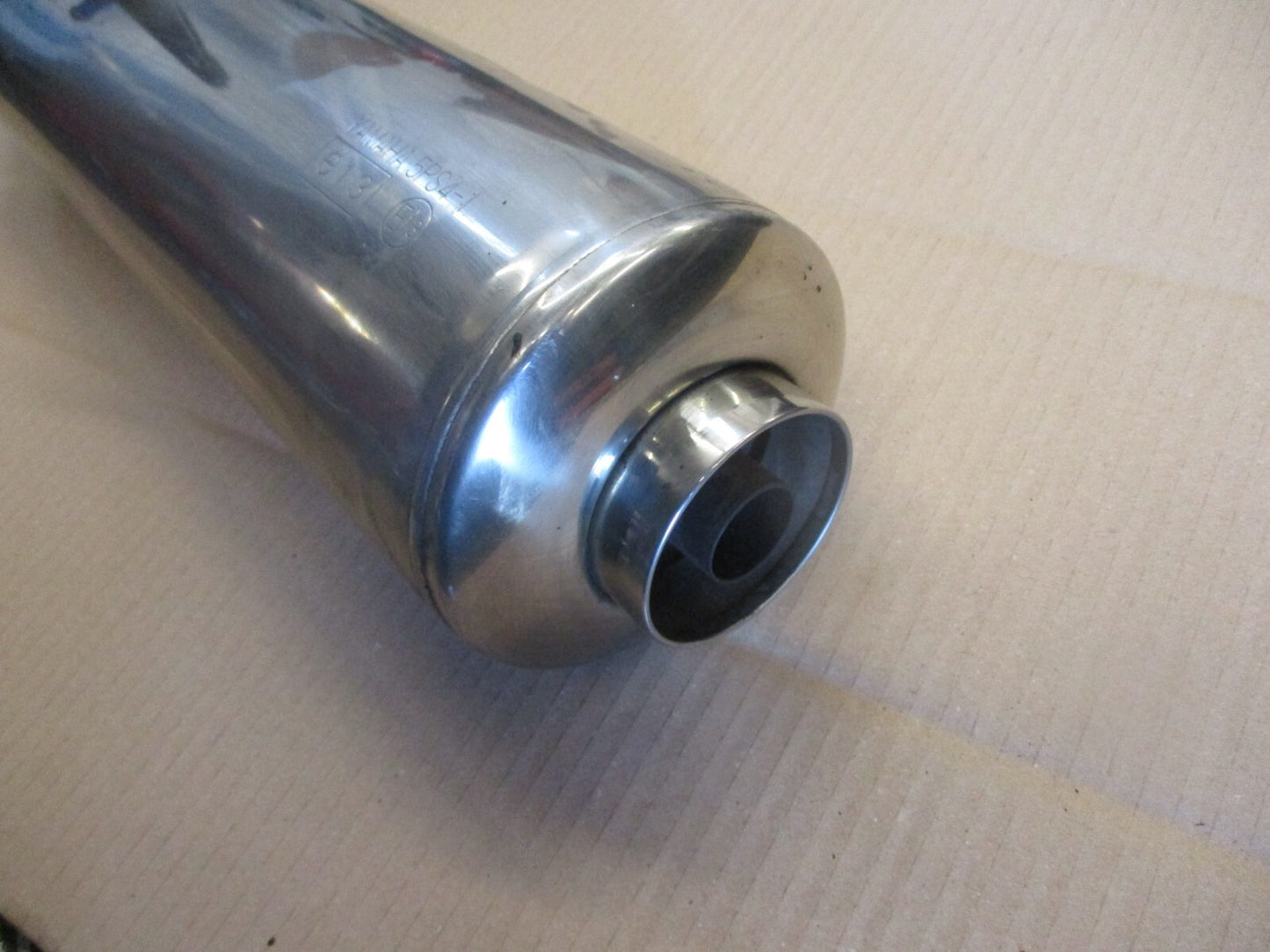 Silencieux d'échappement gauche pour Yamaha 900 TDM - RN081 - 2002 / 2005