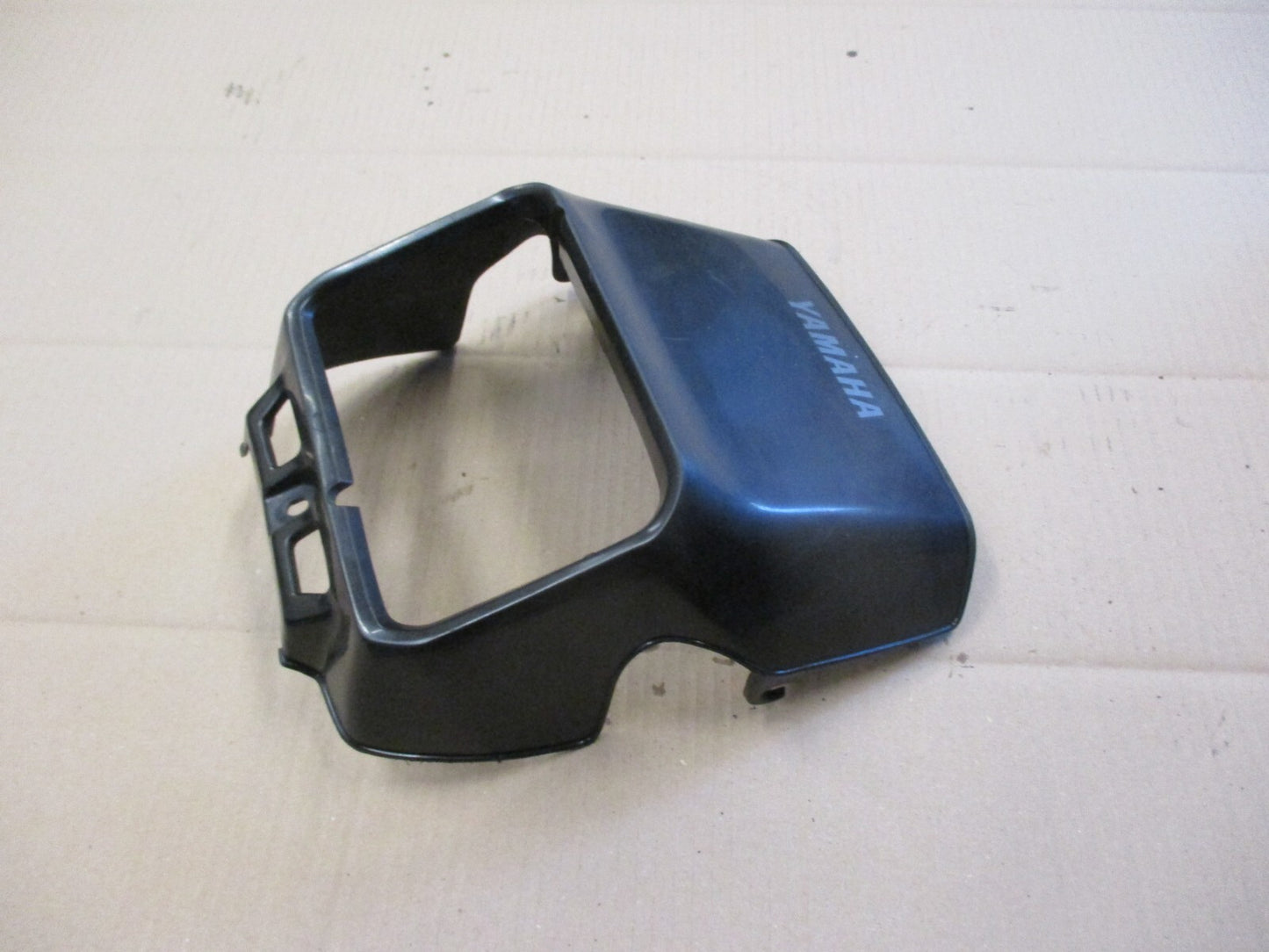 Tête de fourche pour Yamaha 125 DTLC - 125 TW - 600 XT - 34X - 1HR - 43F - DE01