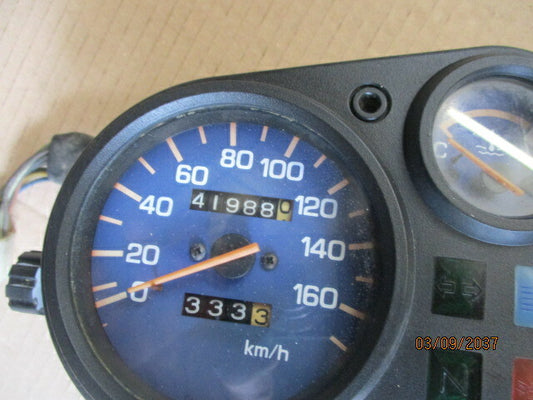 Bloc compteur compte tours 23150 kms pour Yamaha 125 TDR modèle 4FU